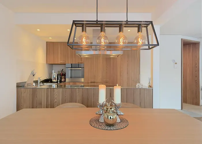 Downtown Luxury With View * St. Moritz